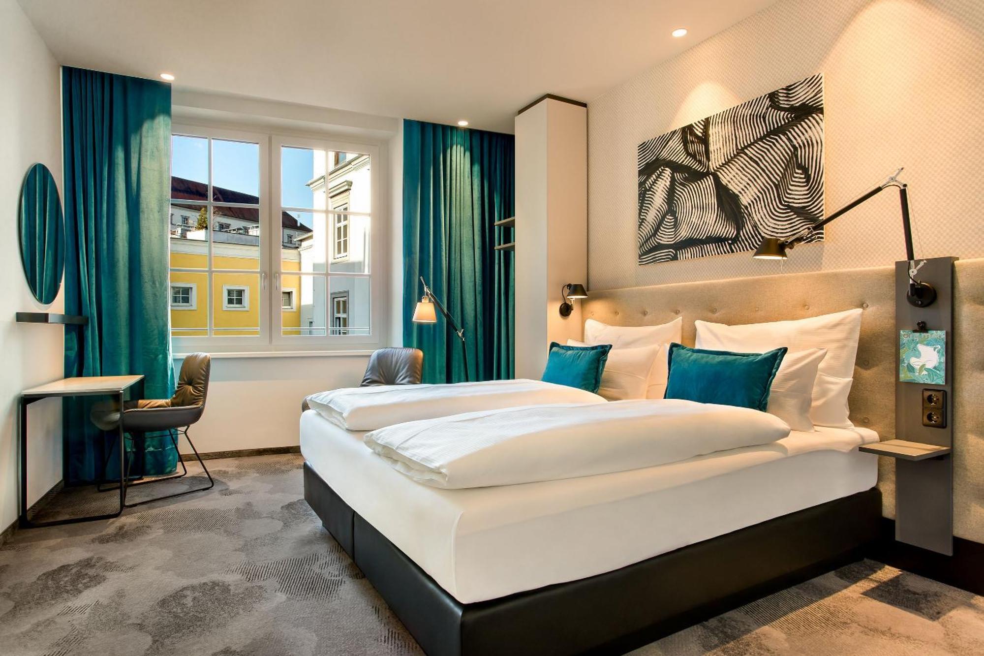 Motel One Linz-Hauptplatz Exterior foto